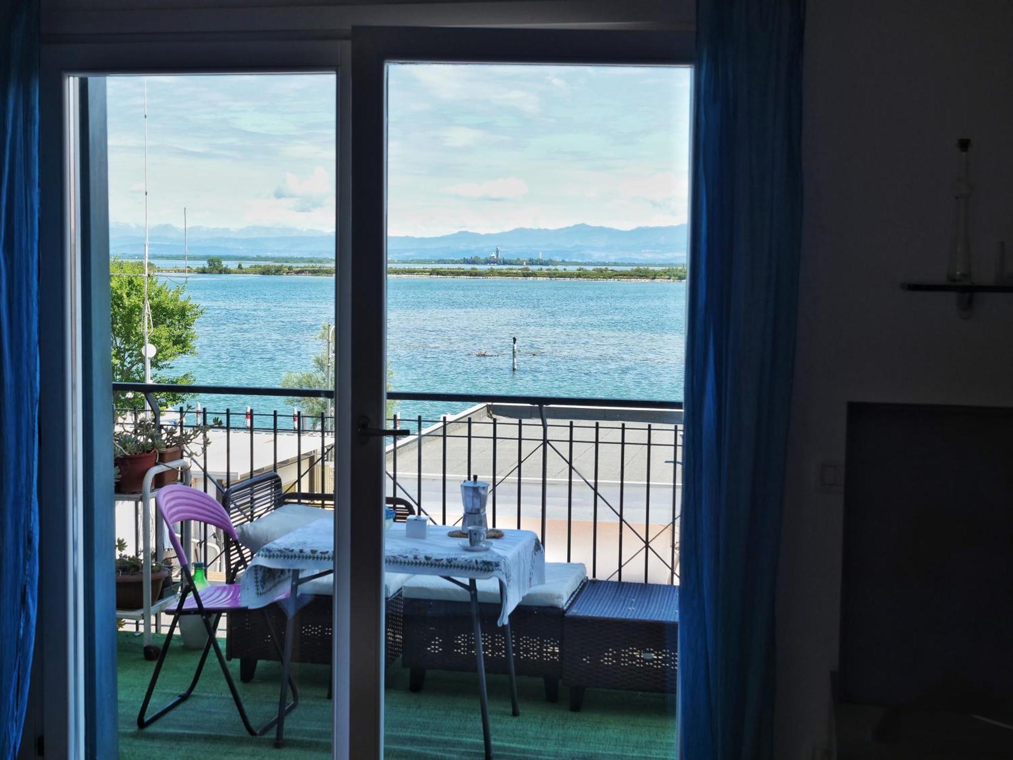 Sunsetbarbana - Tricamere Con Posto Auto Apartment